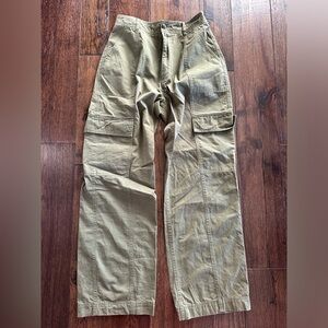 Alter’d State Women’s Olive Green Cargos Pants- size Medium